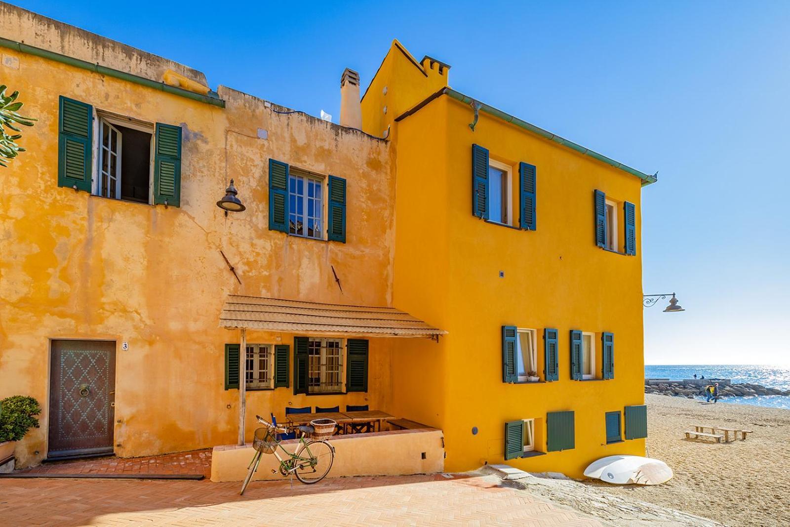 فيلا Casa Saracena Fronte Mare فاريغوتي المظهر الخارجي الصورة