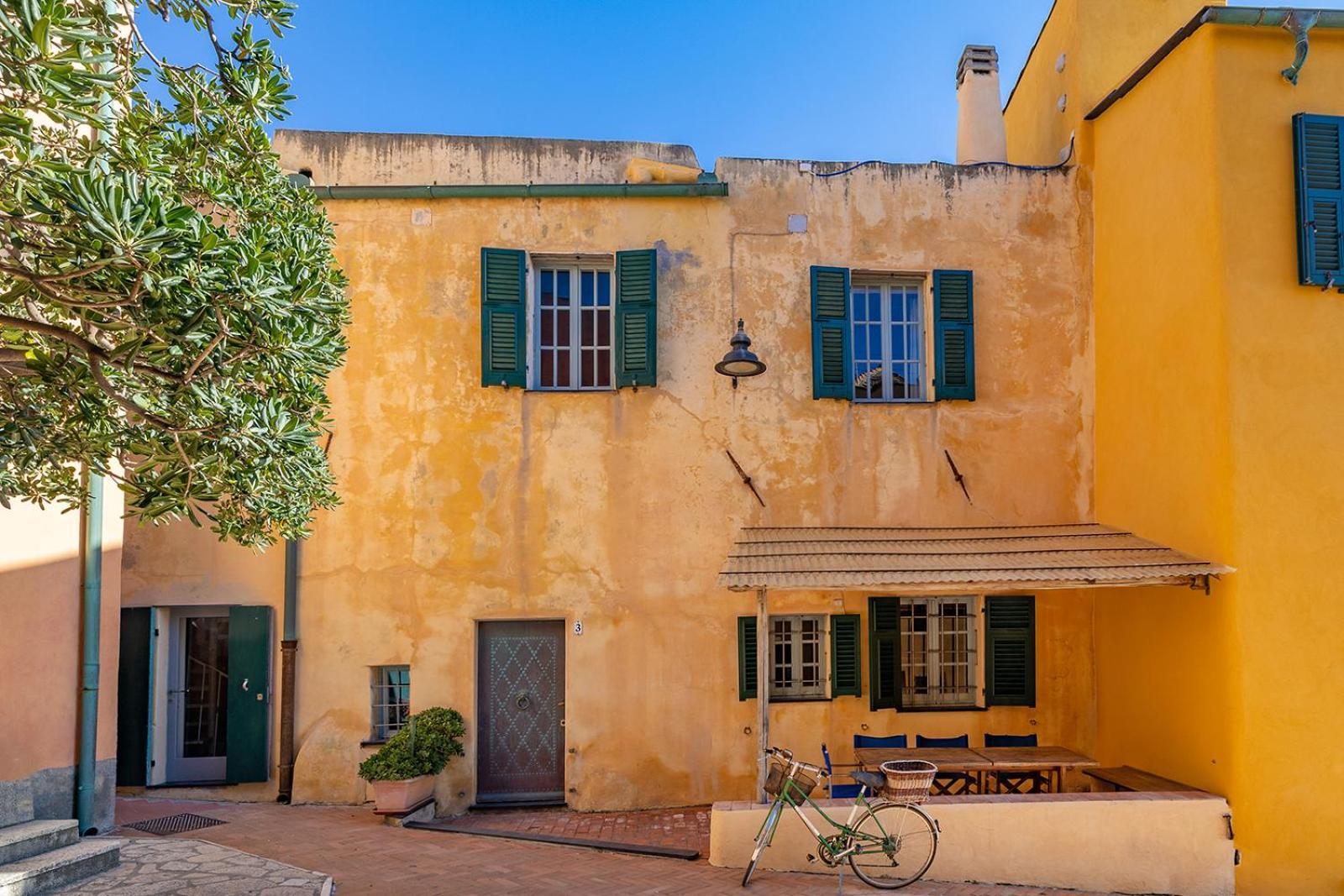 فيلا Casa Saracena Fronte Mare فاريغوتي المظهر الخارجي الصورة